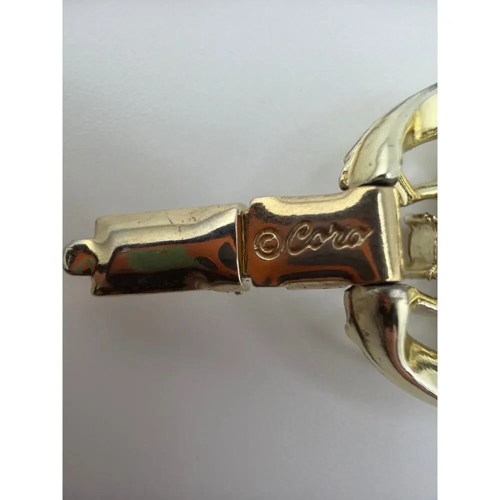 Coro Pegasus details style